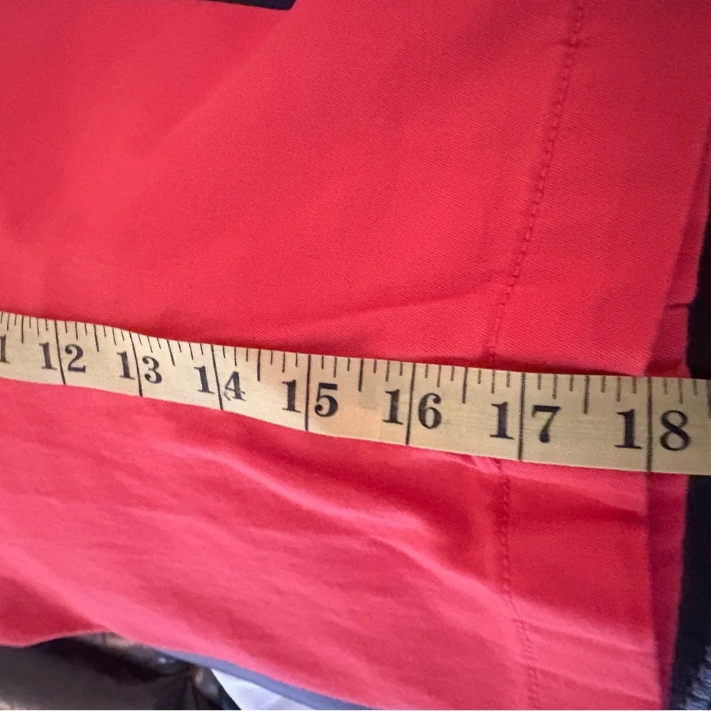 St. John's Bay Women's Coral Capris - Picture 3 of 3